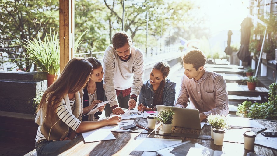 Como funciona os cursos CO-OP no Canadá